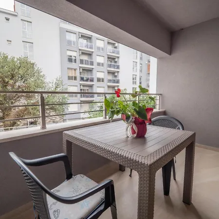 Studio Apartments Marea 2 布德瓦 外观 照片