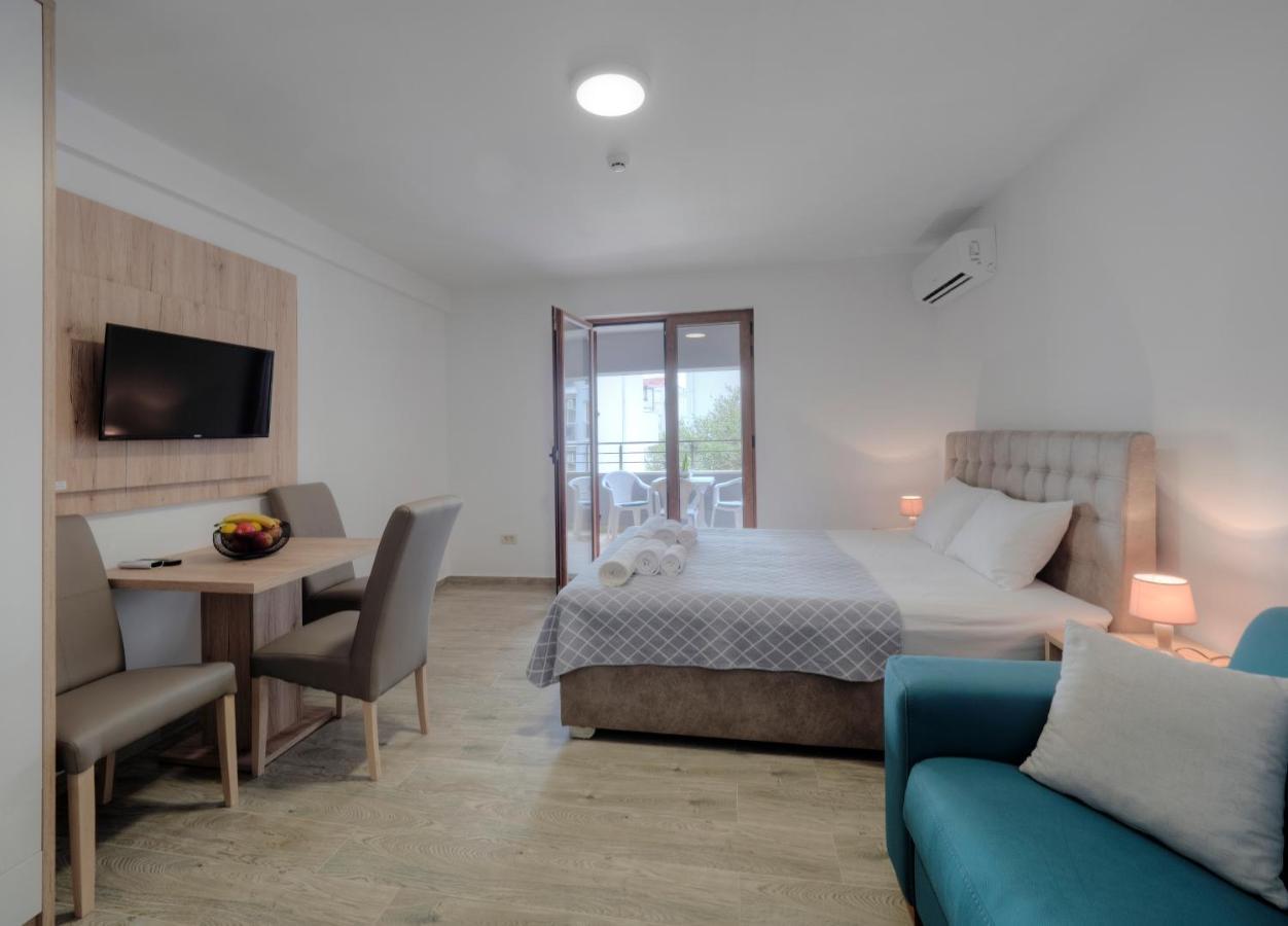 Marea 2 Apartment
